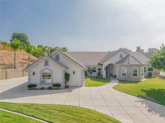 1199 Fairway Lane, Calimesa, California 92320