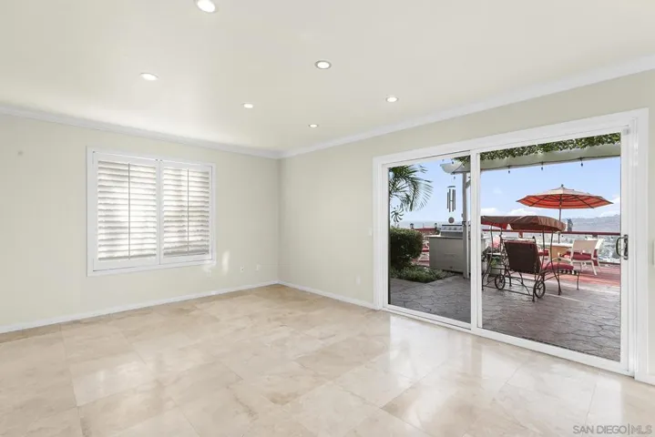 6228 Camino Largo, San Diego, California 92120