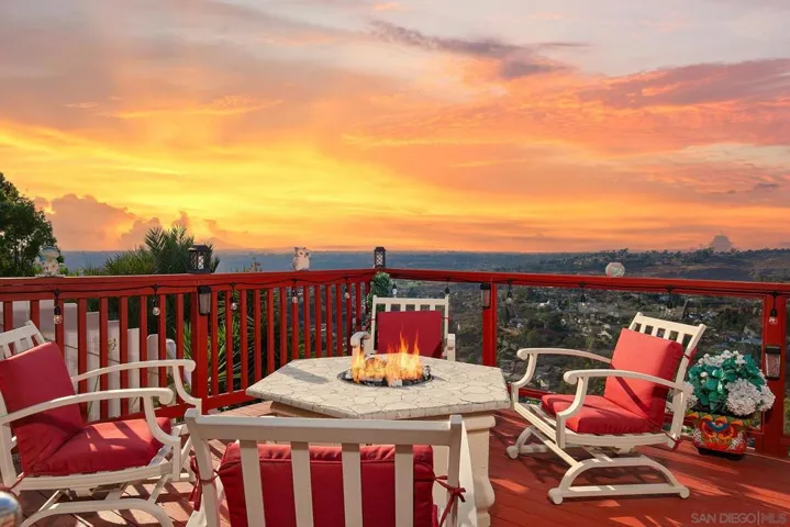6228 Camino Largo, San Diego, California 92120