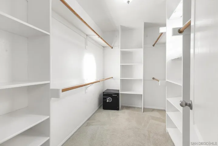 6228 Camino Largo, San Diego, California 92120