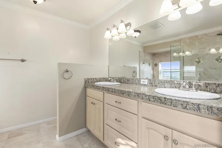 6228 Camino Largo, San Diego, California 92120