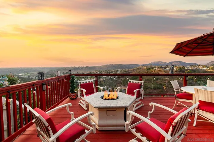 6228 Camino Largo, San Diego, California 92120