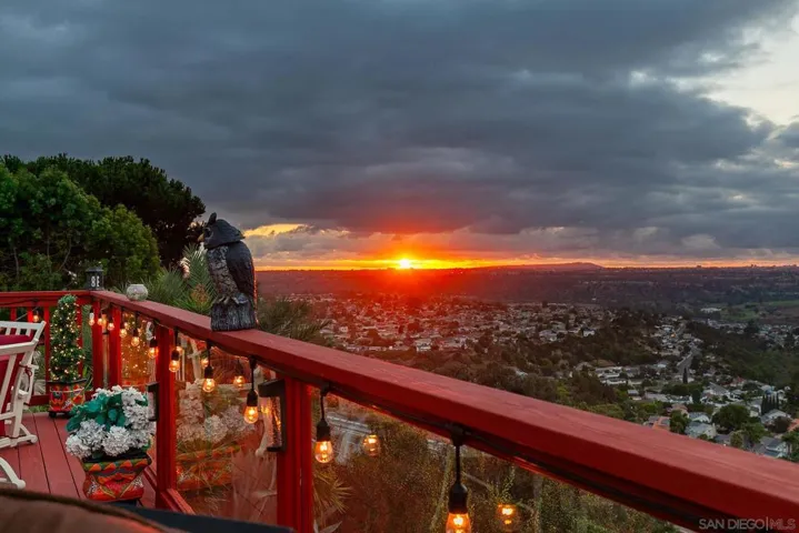 6228 Camino Largo, San Diego, California 92120