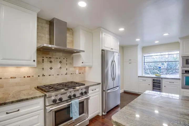 1052 Ranchito, Alpine, California 91901