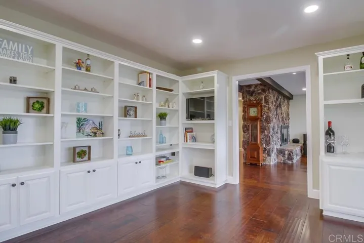 1052 Ranchito, Alpine, California 91901