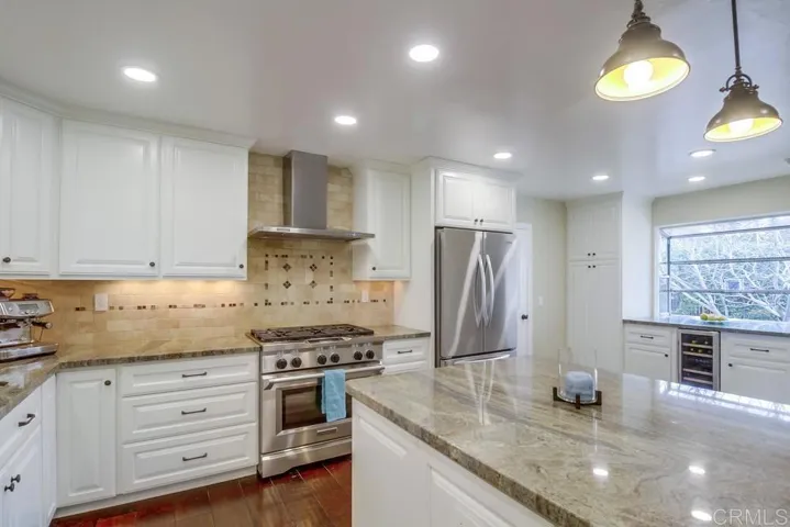 1052 Ranchito, Alpine, California 91901