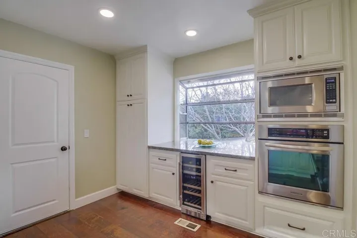 1052 Ranchito, Alpine, California 91901