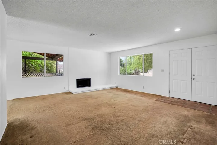 49020 Tamarisk Drive, Morongo Valley, California 92256