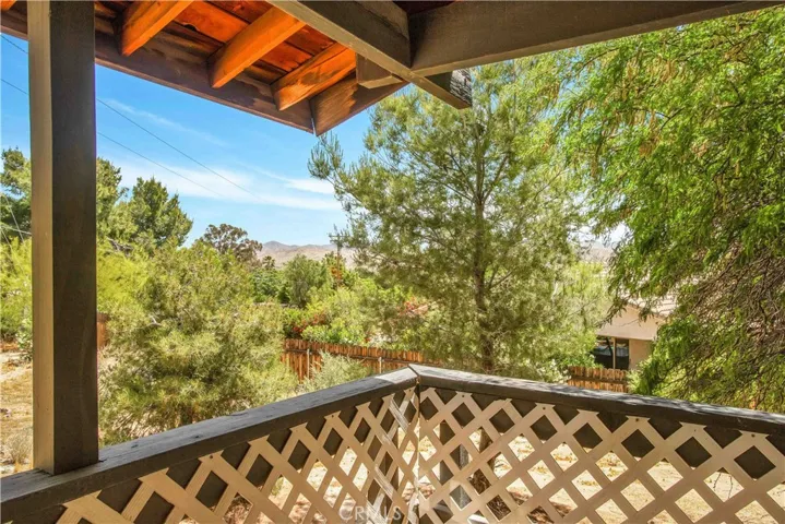 49020 Tamarisk Drive, Morongo Valley, California 92256