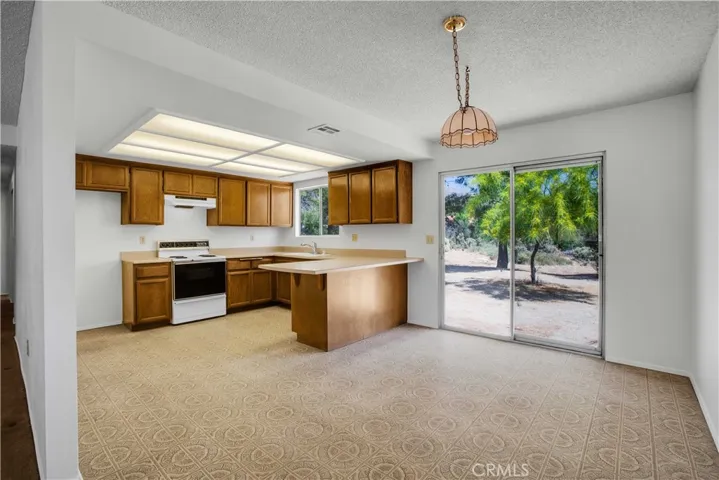 49020 Tamarisk Drive, Morongo Valley, California 92256
