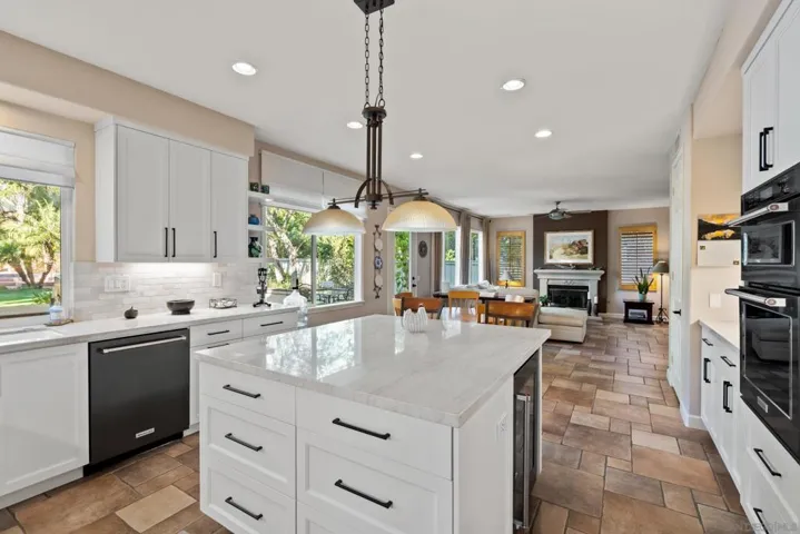 11282 Breckenridge Way, San Diego, California 92131