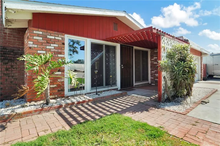 4850 Joan Way, Oxnard, California 93036