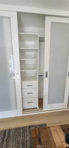 BUILT IN CABINETS IN GUEST BEDROOM