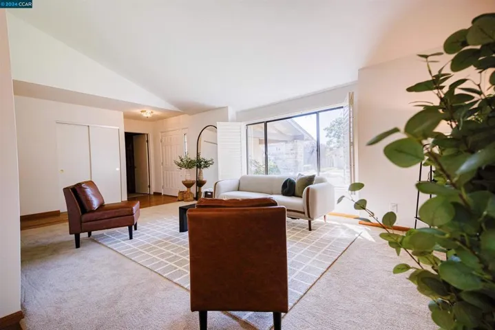 2040 Larchmont Cir., Fairfield, California 94534
