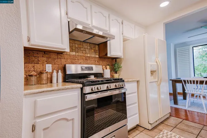 2040 Larchmont Cir., Fairfield, California 94534