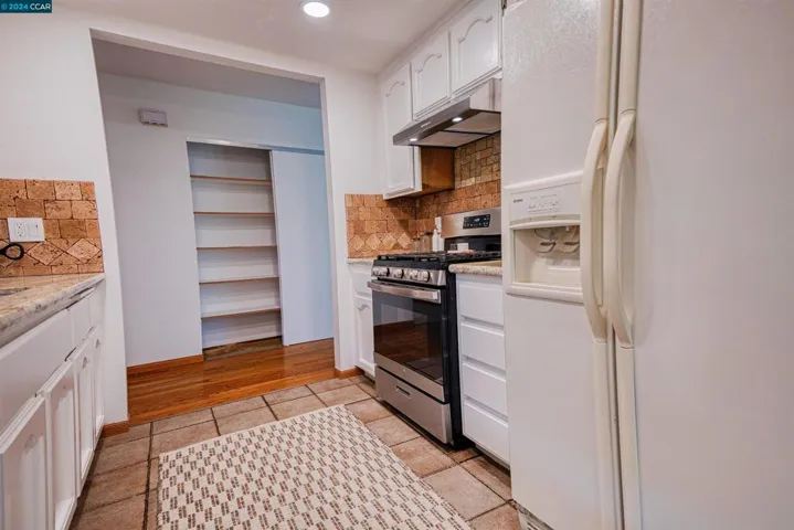 2040 Larchmont Cir., Fairfield, California 94534