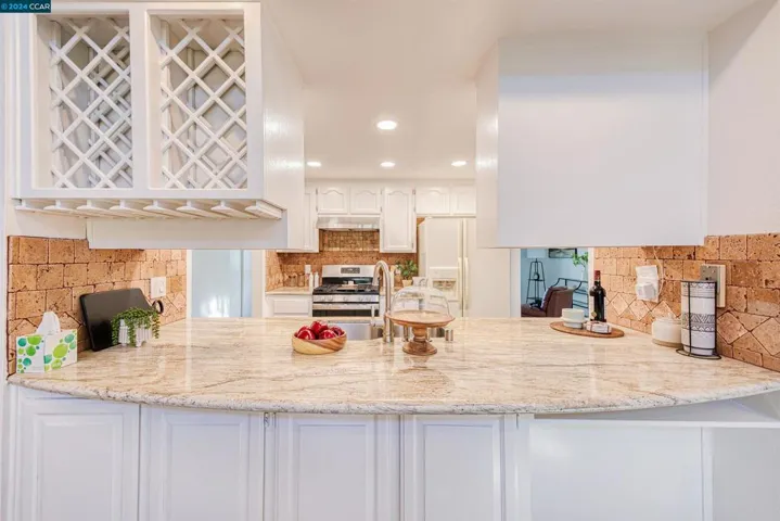 2040 Larchmont Cir., Fairfield, California 94534