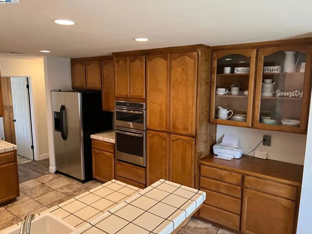 726 Bradley Pl, Manteca, California 95337