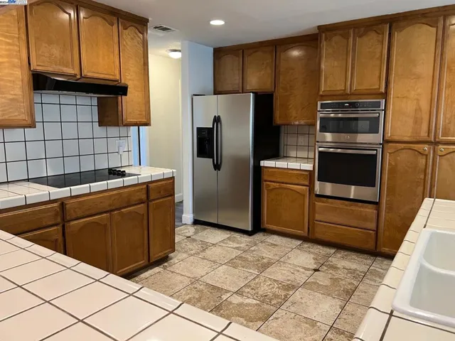 726 Bradley Pl, Manteca, California 95337