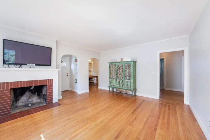 617 G Street, Petaluma, California 94952