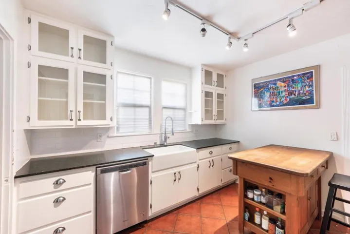617 G Street, Petaluma, California 94952
