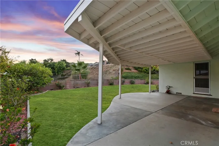 1910 Avenida Aprenda, Rancho Palos Verdes, California 90275