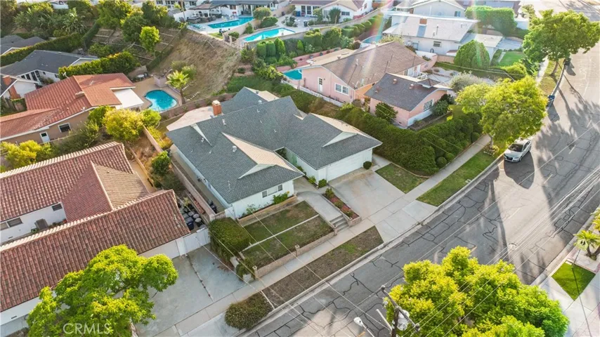 1910 Avenida Aprenda, Rancho Palos Verdes, California 90275