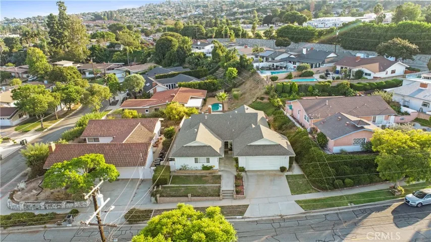 1910 Avenida Aprenda, Rancho Palos Verdes, California 90275