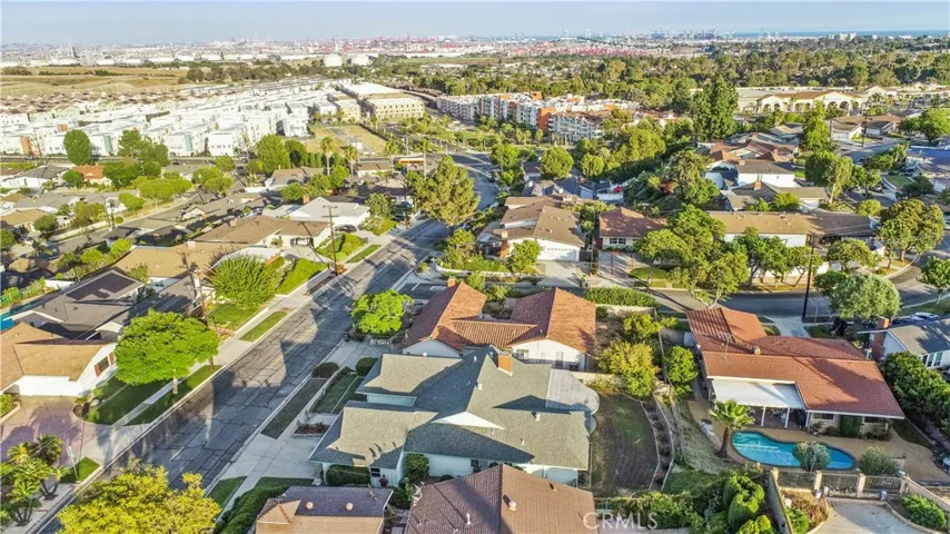 1910 Avenida Aprenda, Rancho Palos Verdes, California 90275