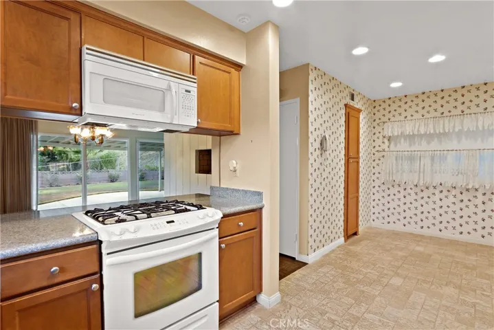 1910 Avenida Aprenda, Rancho Palos Verdes, California 90275