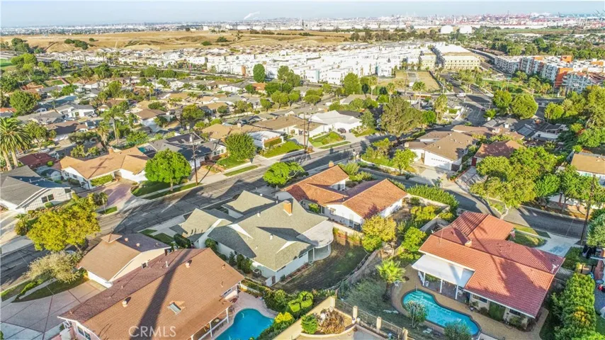 1910 Avenida Aprenda, Rancho Palos Verdes, California 90275