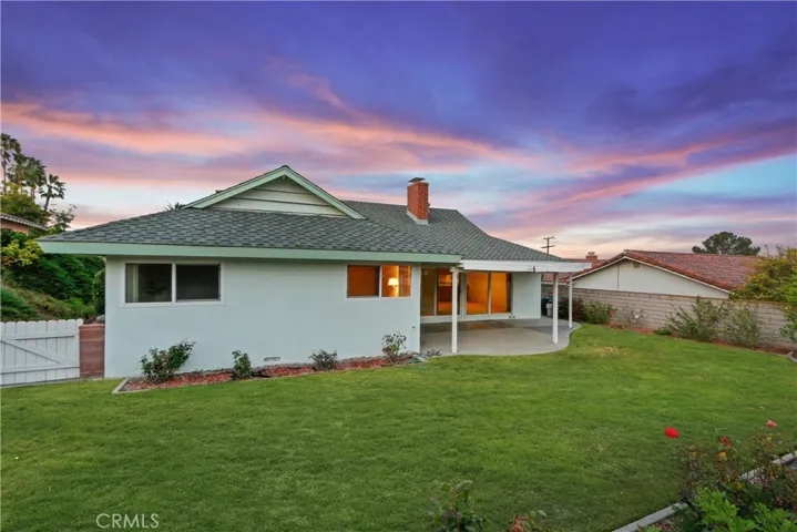 1910 Avenida Aprenda, Rancho Palos Verdes, California 90275