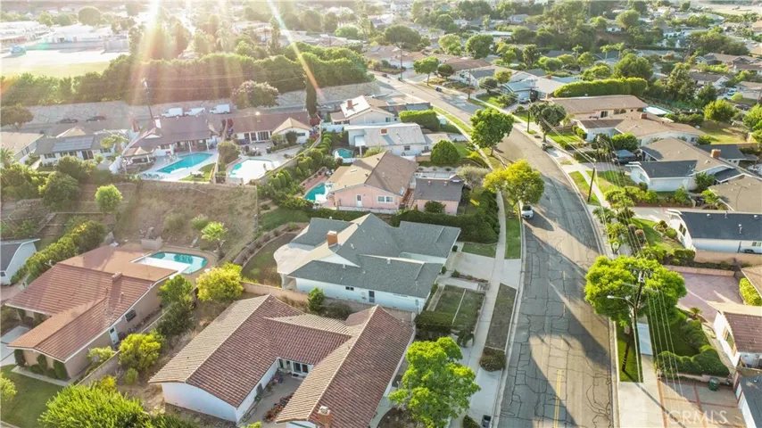 1910 Avenida Aprenda, Rancho Palos Verdes, California 90275