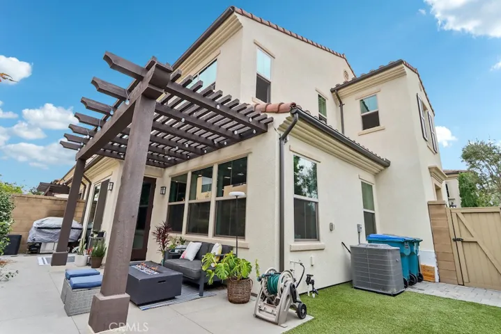 146 Annuals, Irvine, California 92618