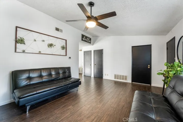 4215 Mill Creek Street, Jurupa Valley, California 92509