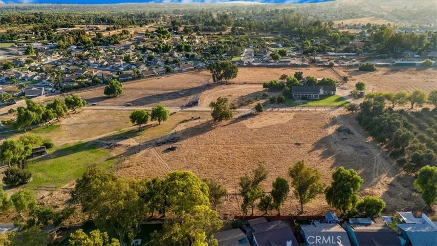 4215 Mill Creek Street, Jurupa Valley, California 92509