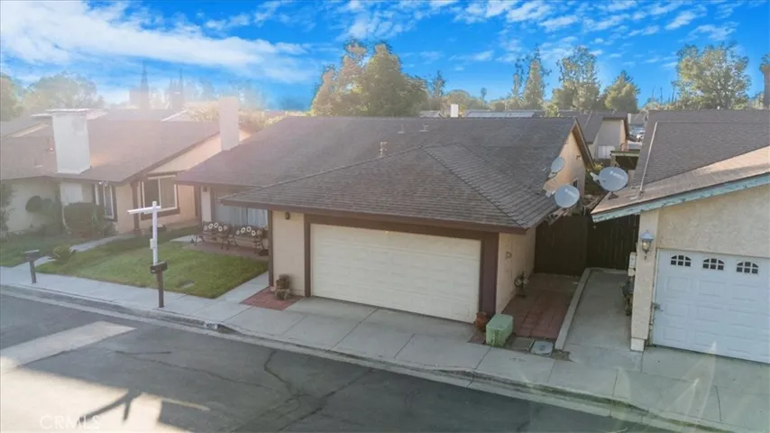 4215 Mill Creek Street, Jurupa Valley, California 92509