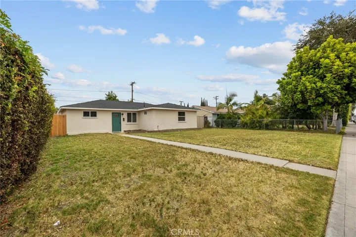 2021 W Valencia Drive, Fullerton, California 92833