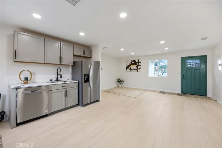 2021 W Valencia Drive, Fullerton, California 92833