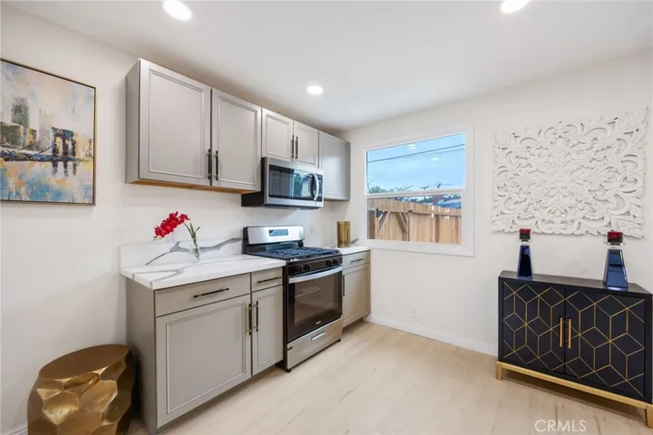 2021 W Valencia Drive, Fullerton, California 92833