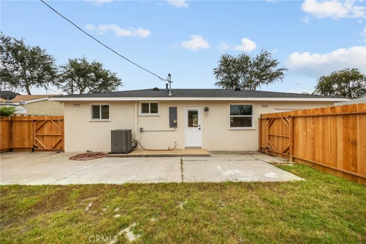 2021 W Valencia Drive, Fullerton, California 92833