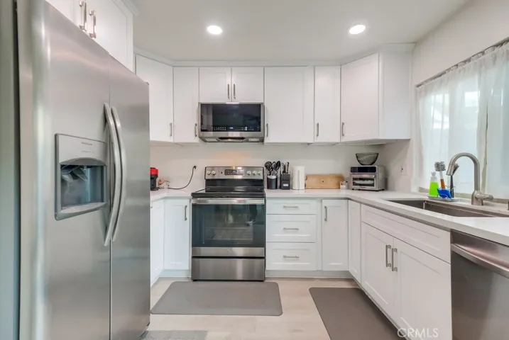 960 E Bonita Avenue 45, Pomona, California 91767