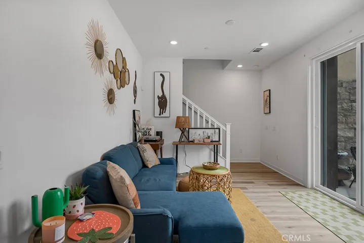 27070 Painted Sky Way, Valencia, California 91381