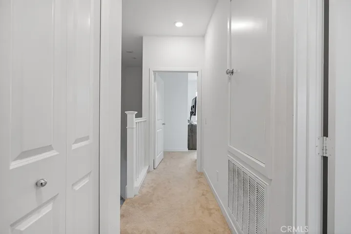 27070 Painted Sky Way, Valencia, California 91381