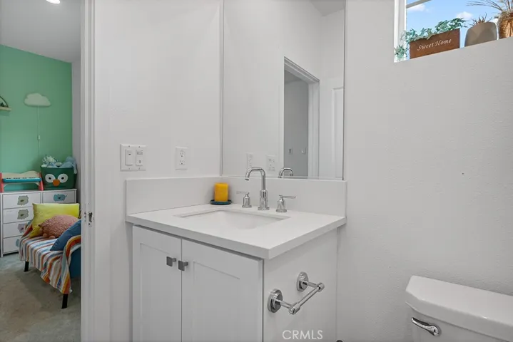 27070 Painted Sky Way, Valencia, California 91381