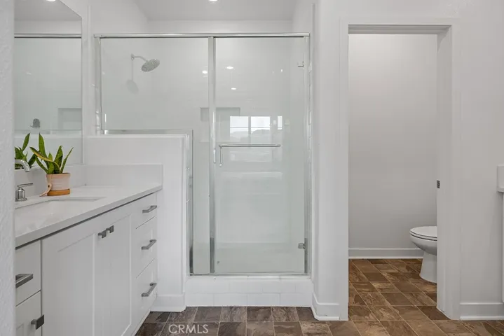 27070 Painted Sky Way, Valencia, California 91381