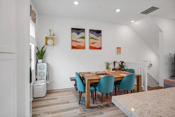 27070 Painted Sky Way, Valencia, California 91381