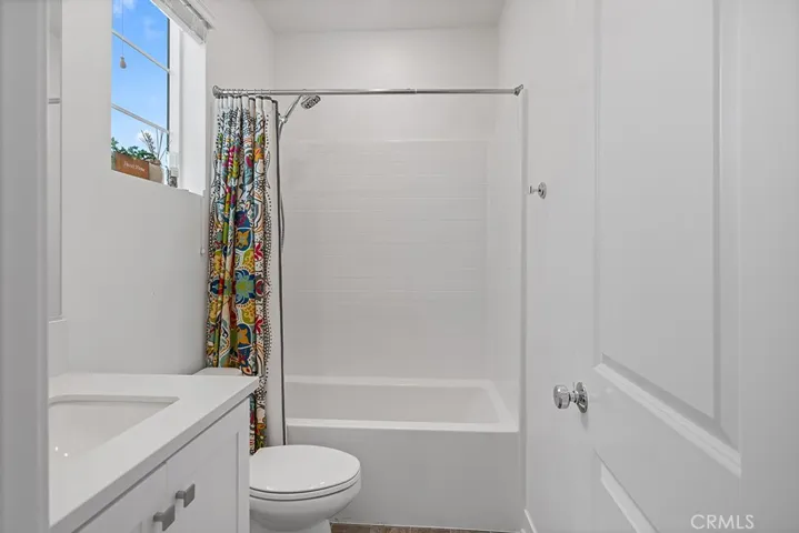 27070 Painted Sky Way, Valencia, California 91381