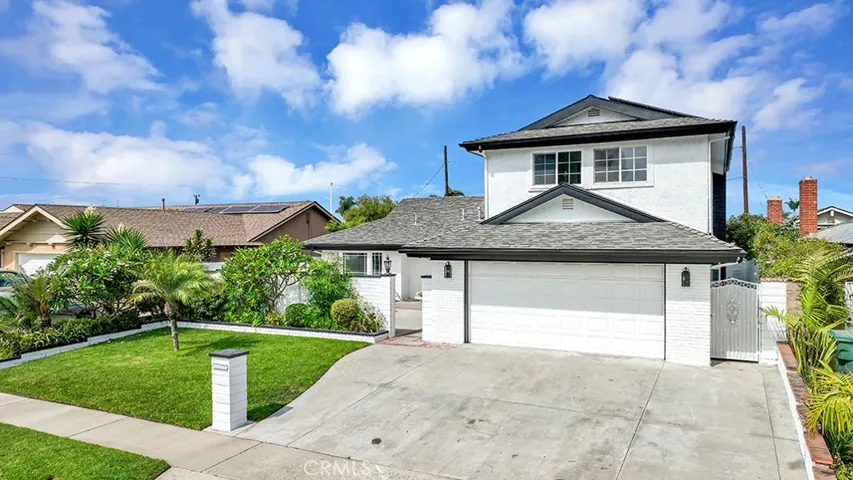 10321 Christmas Drive, Huntington Beach, California 92646