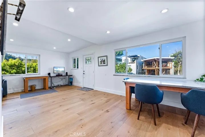 400 17th Street, Manhattan Beach, California 90266